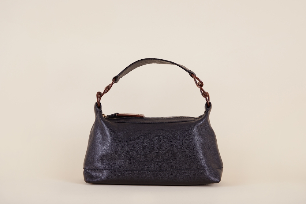 Chanel Vintage Caviar CC Wood Chain Shoulder Bag