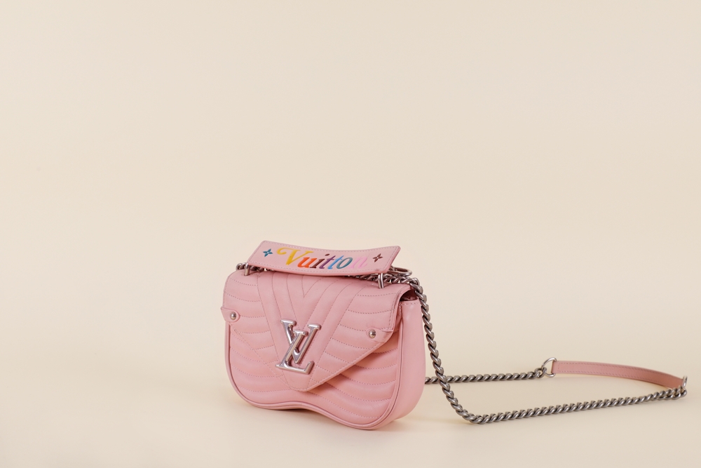 lv bag with pink
